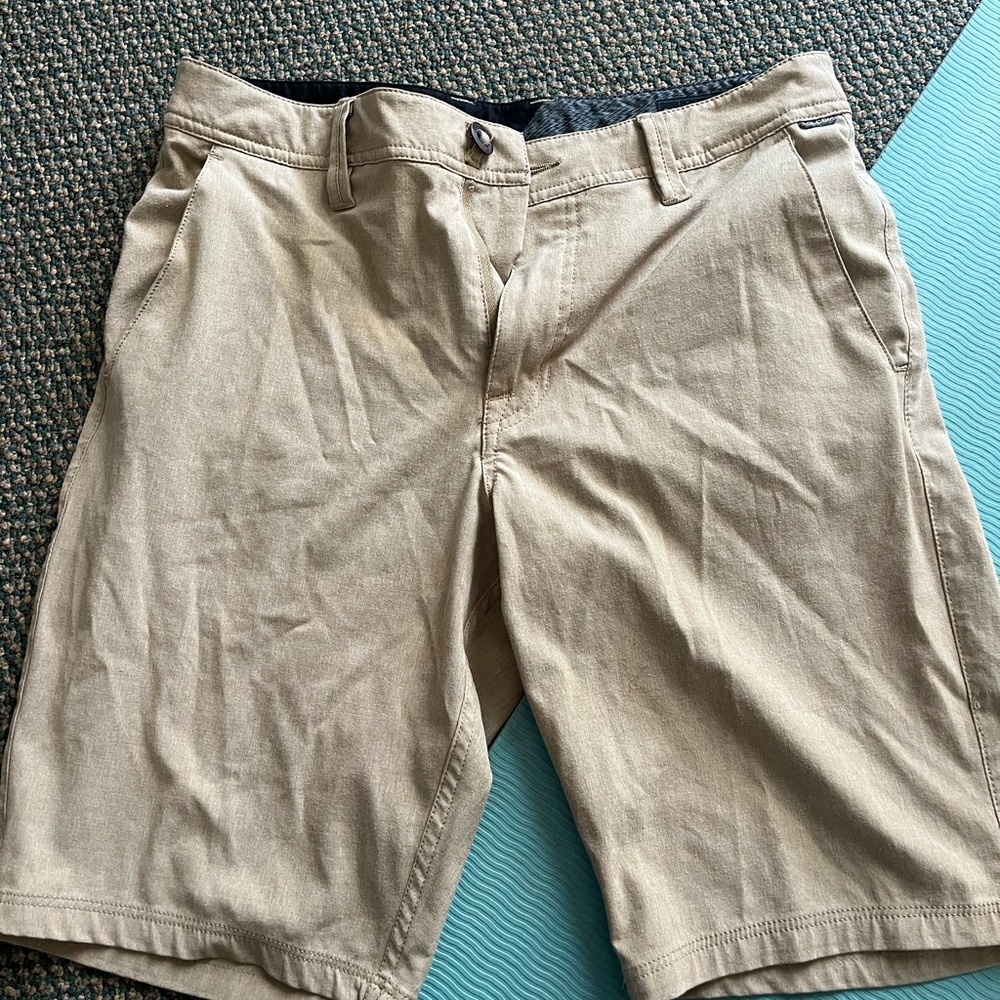 Volcom Men's Classic Tan Flat Front Shorts